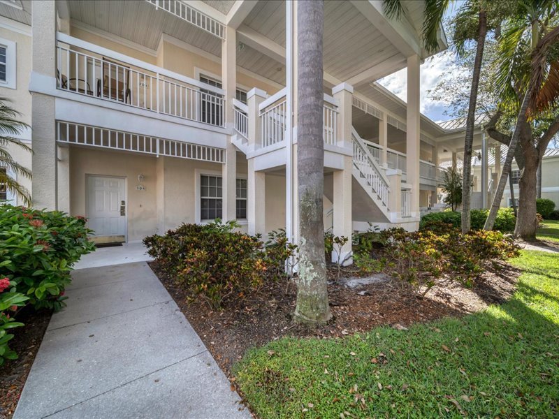 Villa for rent at 3604 54th Drive West, K104, Bradenton, FL 34210 - MLS Number is 360454TH104